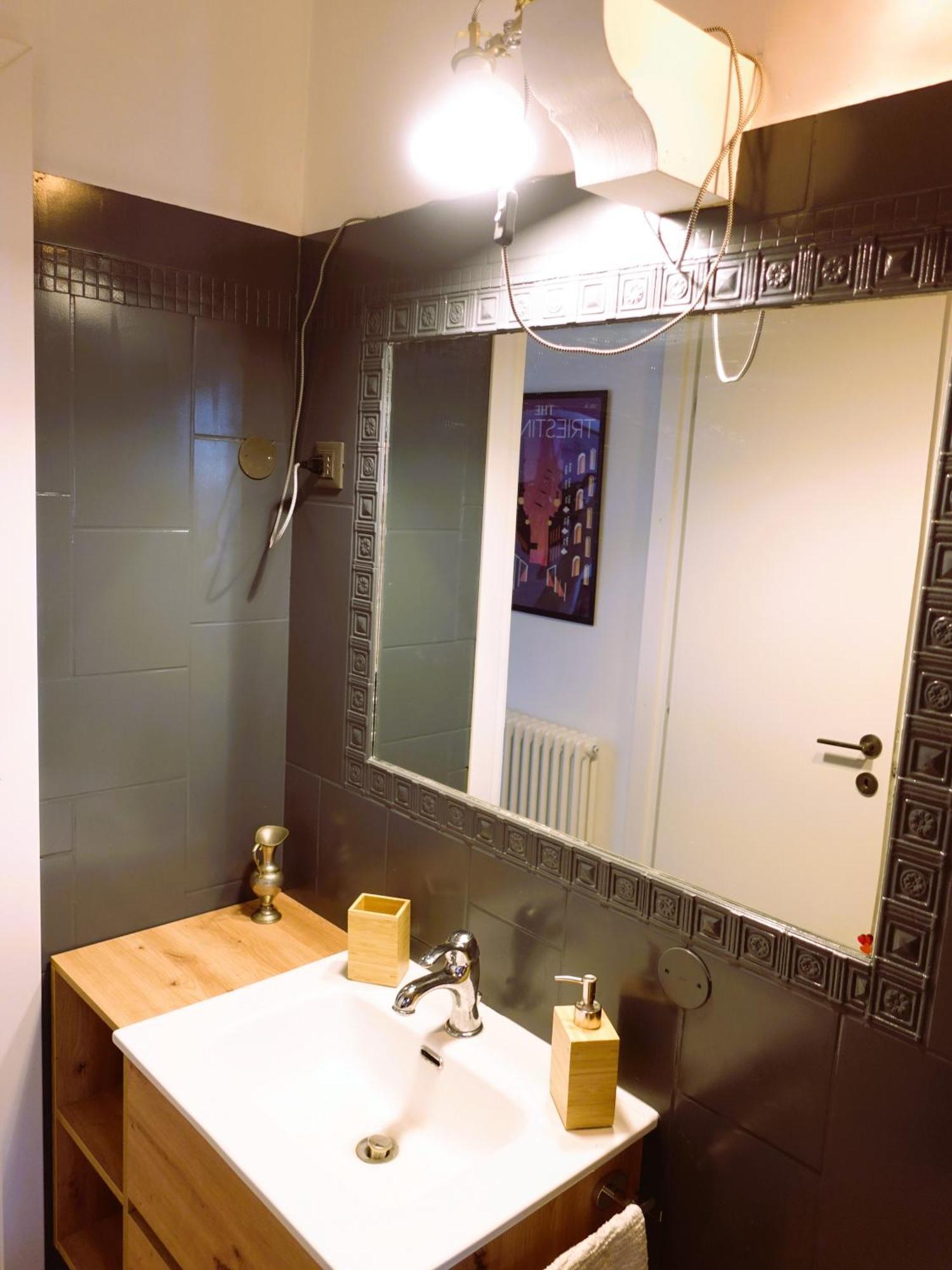 Cavana Cosy Apartment With Garden Near The Sea Trieste Exteriör bild