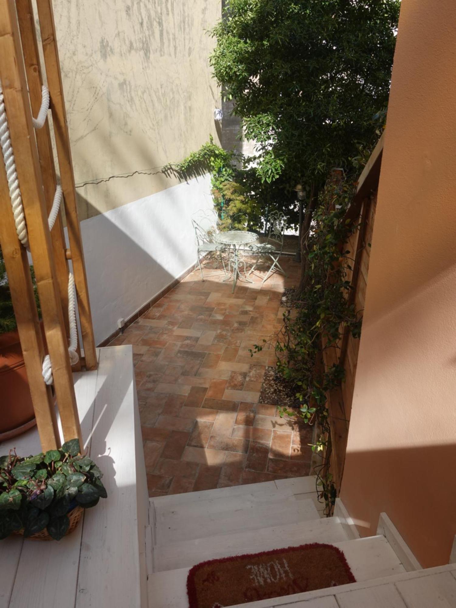 Cavana Cosy Apartment With Garden Near The Sea Trieste Exteriör bild